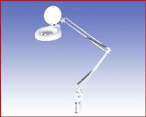 Lupa lampa, model: 8066-1C- 8D